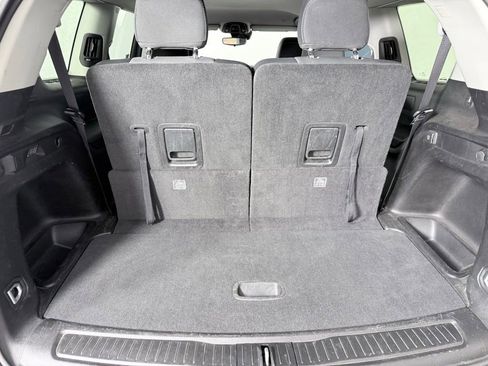 Used 2023 Jeep Grand Cherokee L Laredo image 28