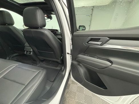 New 2026 GMC Terrain Elevation w/ Elevation Premium Package image 39