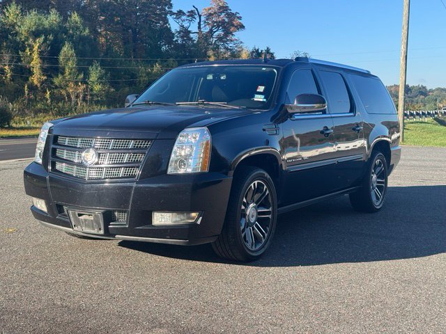 Used 2014 Cadillac Escalade ESV Premium AWD/4WD image 3