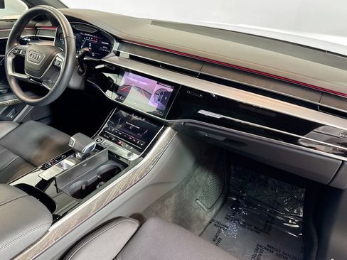 Used 2022 Audi A8 L 3.0T w/ Executive Package image 28