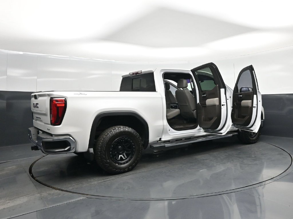 Used 2020 GMC Sierra 1500 SLT w/ SLT Premium Plus Package AWD/4WD image 5