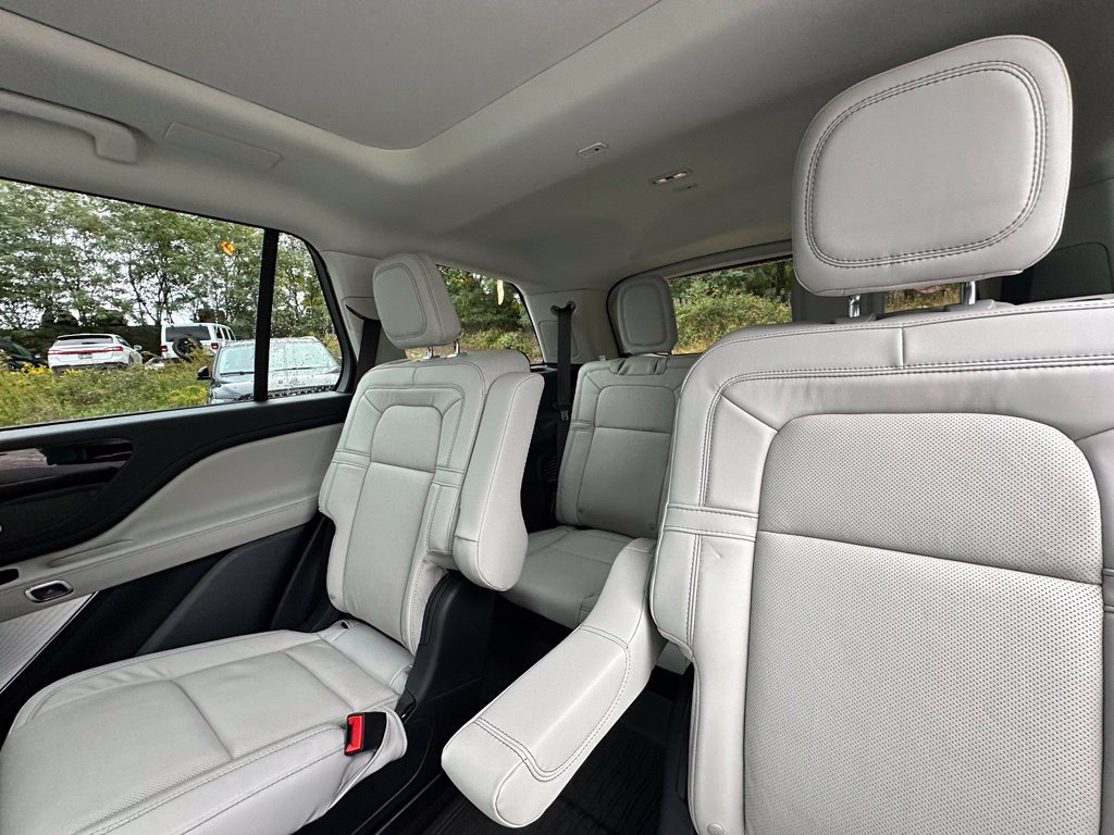 New 2027 Lincoln Aviator Reserve AWD/4WD image 20