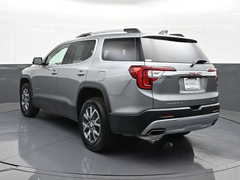 Used 2023 GMC Acadia SLT AWD/4WD image 3