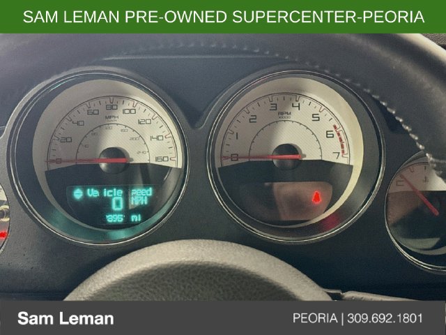 Used 2014 Dodge Challenger R/T RWD image 12