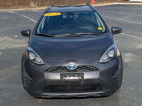 Used 2018 Toyota Prius C Two image 2