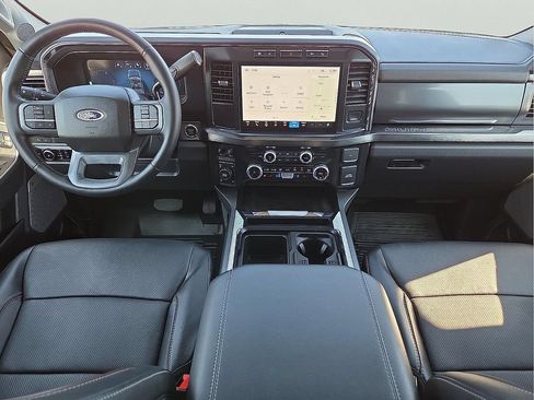 Used 2023 Ford F250 Lariat w/ FX4 Off-Road Package AWD/4WD image 13