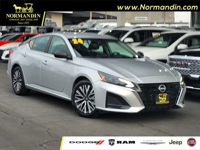 Used 2024 Nissan Altima 2.5 SV