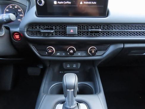 New 2026 Honda HR-V LX image 20