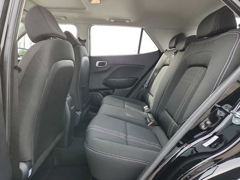 Used 2023 Hyundai Venue SEL w/ Cargo Package image 10