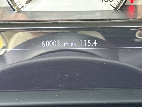 Used 2012 Rolls-Royce Ghost image 23