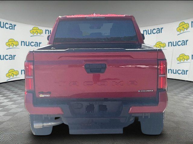 Used 2025 Toyota Tacoma TRD Off-Road AWD/4WD image 4