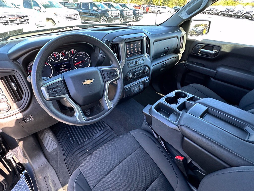 Certified 2021 Chevrolet Silverado 1500 Custom w/ LPO, Dark Essentials Package AWD/4WD image 22