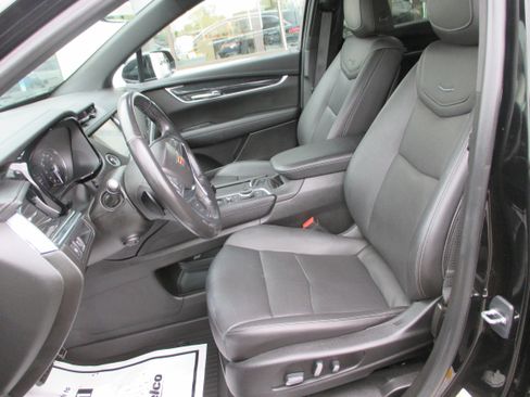 Used 2020 Cadillac XT5 Premium Luxury FWD image 15