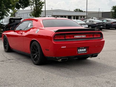 Used 2010 Dodge Challenger SRT8 RWD image 6