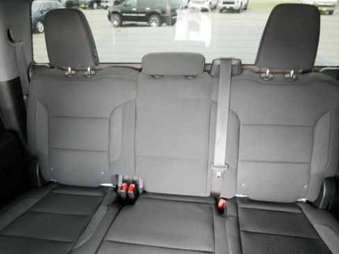 Used 2023 Chevrolet Silverado 1500 LT image 13