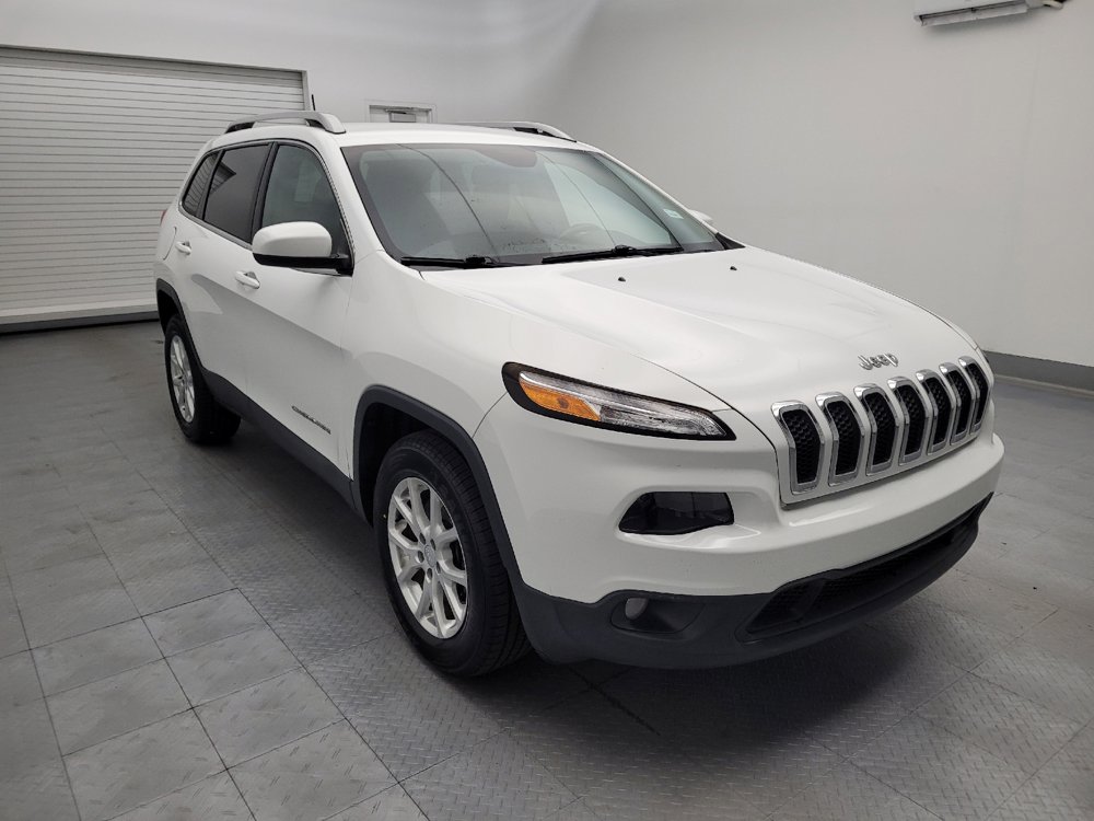 Used 2016 Jeep Cherokee Latitude w/ Comfort & Sound Group AWD/4WD image 13