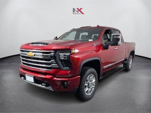 Used 2024 Chevrolet Silverado 2500 High Country w/ Technology Package image 3