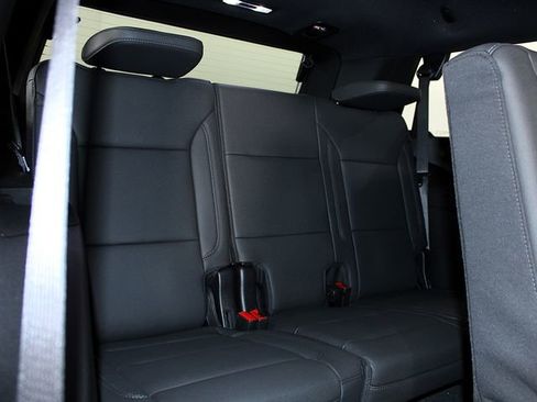 Used 2026 Chevrolet Tahoe LT w/ LPO, Dark Essentials Package RWD image 24