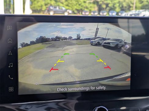 New 2025 Mitsubishi Outlander SE image 20