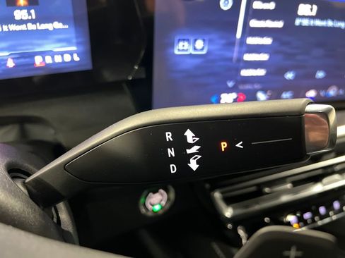 New 2026 Chevrolet Traverse LT w/ Driver Confidence Package image 26