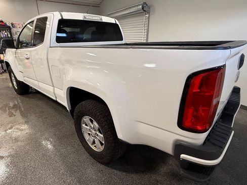 Used 2016 Chevrolet Colorado W/T w/ WT Convenience Package AWD/4WD image 8