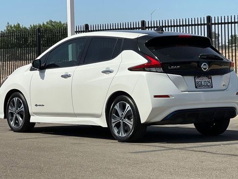 Used 2019 Nissan Leaf SL w/ SL Technology Package FWD image 7
