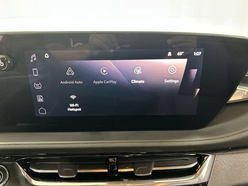 Certified 2026 Buick Envista Sport Touring w/ Convenience I Package FWD image 14