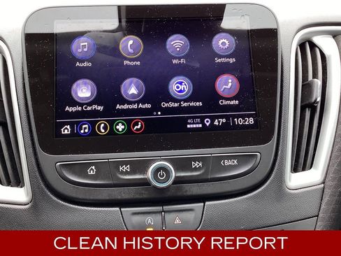 Used 2024 Chevrolet Malibu LT image 4