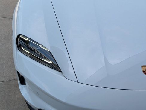 New 2026 Porsche Taycan image 12