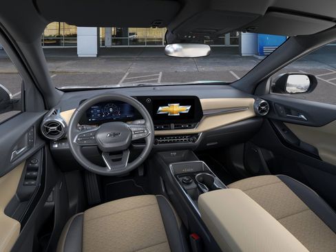 New 2026 Chevrolet Equinox ACTIV w/ Convenience Package III image 16