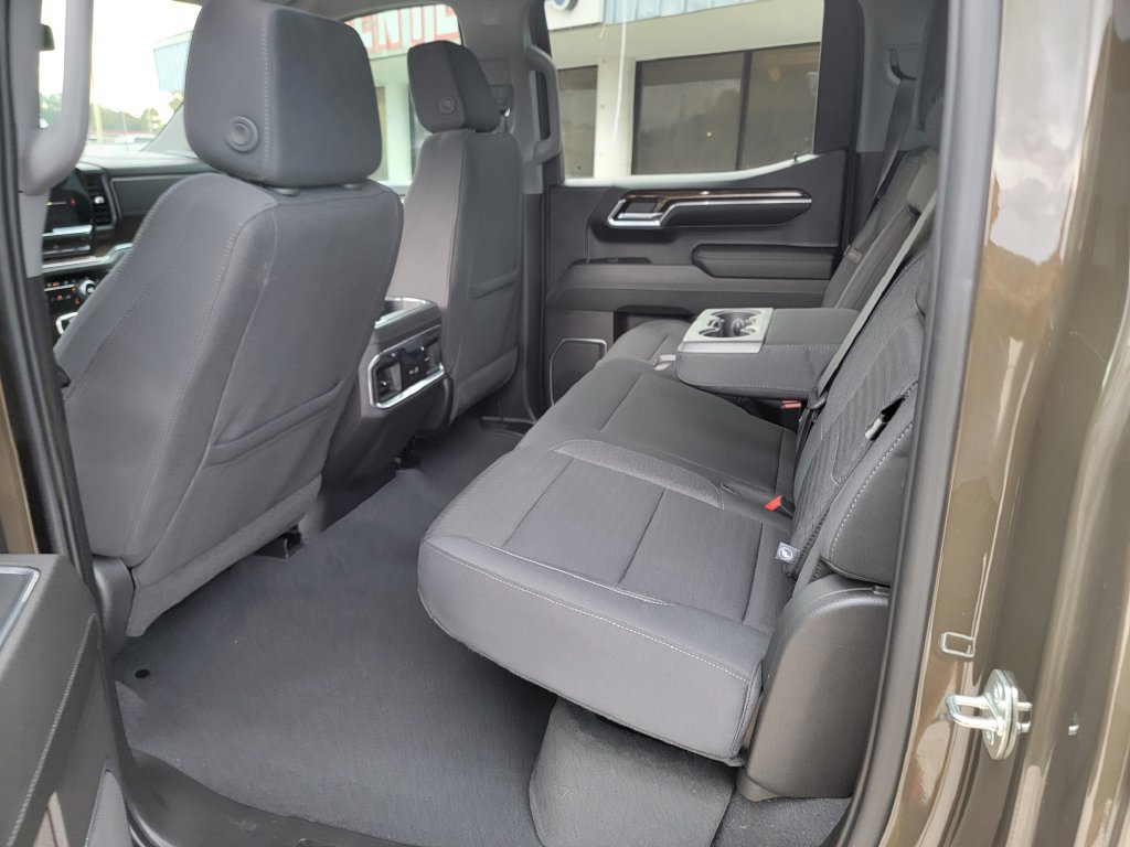 Used 2023 GMC Sierra 1500 Elevation w/ LPO, Elevation Black Package RWD image 12