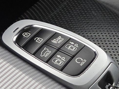 Used 2023 Hyundai Palisade Calligraphy image 36