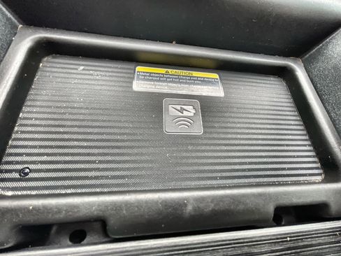 Used 2023 Honda Odyssey Elite image 36