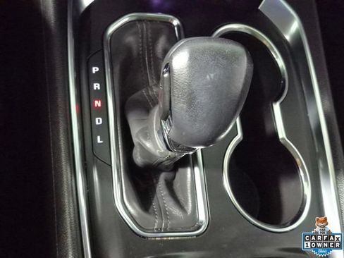 Used 2021 Chevrolet Traverse Premier w/ Redline Edition AWD/4WD image 20