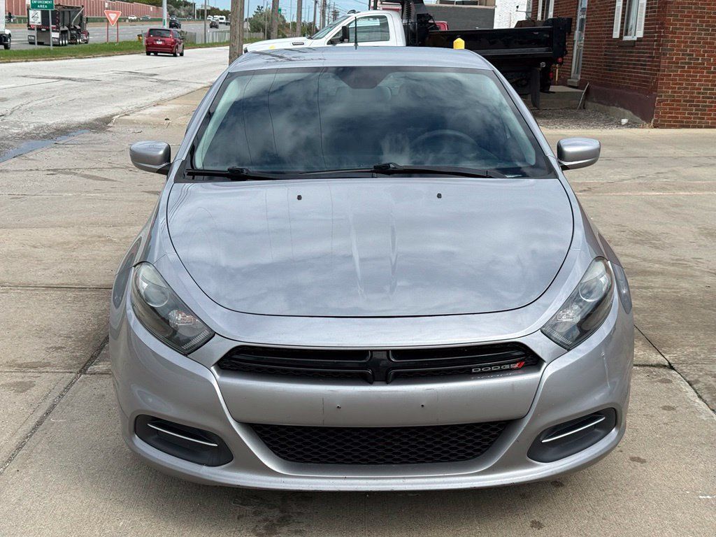 Used 2016 Dodge Dart SXT FWD image 2