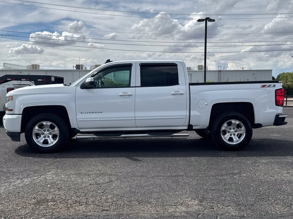 Used 2018 Chevrolet Silverado 1500 LT w/ All Star Edition AWD/4WD image 5