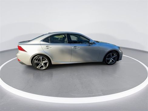 Used 2019 Lexus IS 300 300 w/ Premium Package image 9