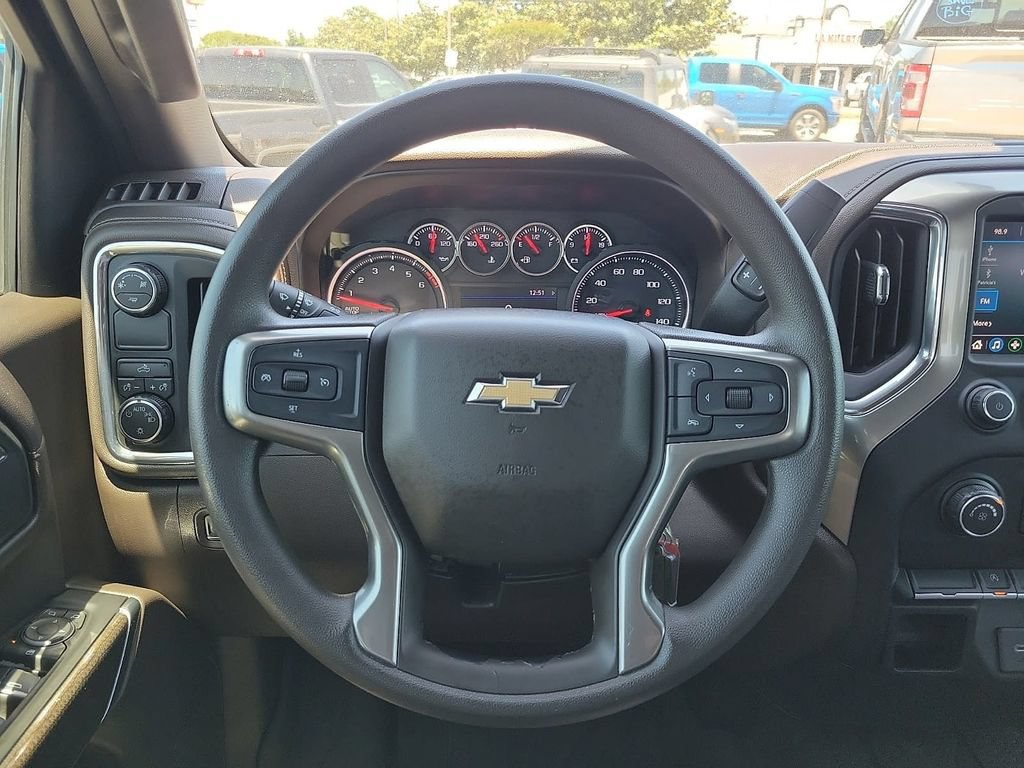 Used 2019 Chevrolet Silverado 1500 LT RWD image 19