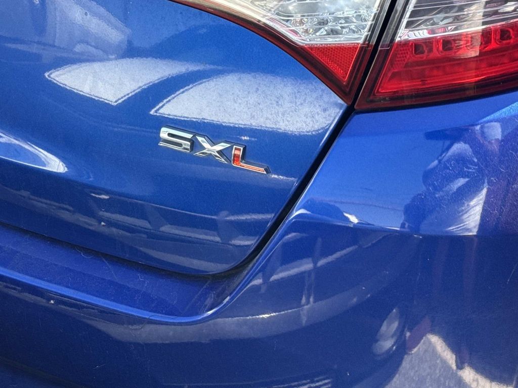 Used 2013 Kia Optima SX w/ Limited Pkg FWD image 16