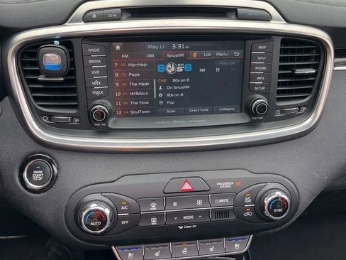 Used 2018 Kia Sorento SX AWD/4WD image 29