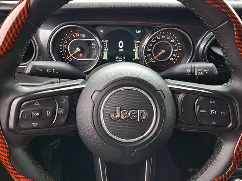 Used 2022 Jeep Gladiator Sport AWD/4WD image 21