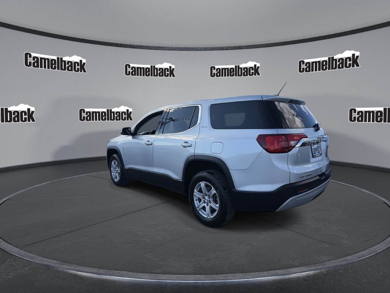 Used 2017 GMC Acadia SLE FWD image 5