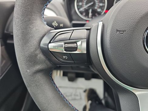 Used 2016 BMW M235i Coupe RWD image 17
