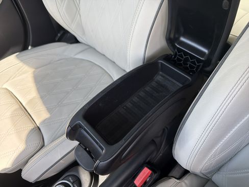 Used 2024 MINI Cooper S w/ Signature Upholstery Package FWD image 40