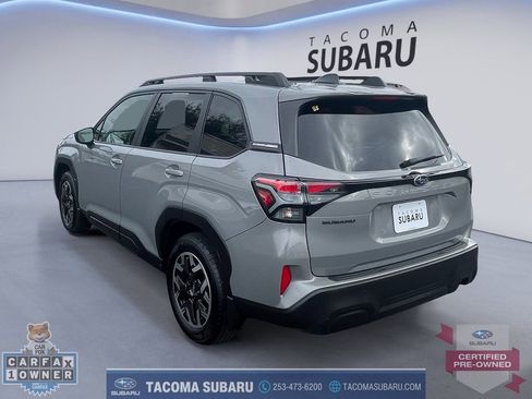 Certified 2025 Subaru Forester Premium image 3