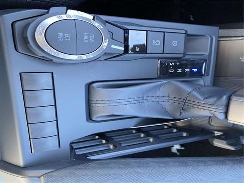 New 2025 Toyota Tacoma SR5 image 8