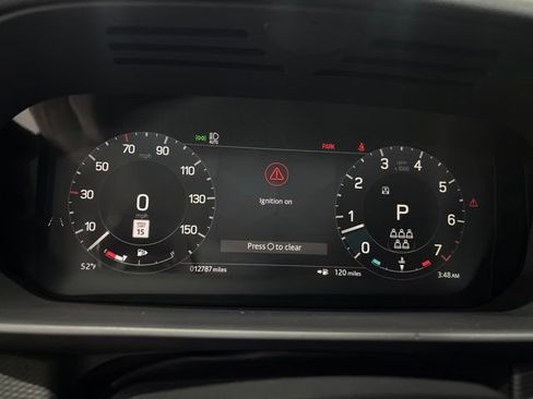 Used 2024 Land Rover Discovery Dynamic SE AWD/4WD image 23