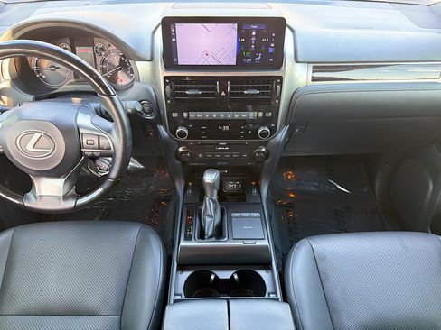 Used 2022 Lexus GX 460 Luxury image 19