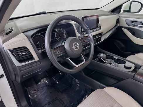 Certified 2021 Nissan Rogue SV image 14