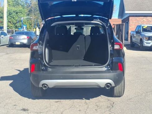 Certified 2023 Ford Escape Active w/ Tech Pack #2 image 9